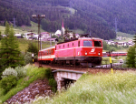 Lokomotiva: 1044.028-7 | Vlak: IC 564 Alemania ( Wien Westbf. - Bregenz ) | Msto a datum: St.Anton am Arlberg 14.06.1993