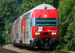 Lokomotiva: 86-33 017-3 | Vlak: R 2258 ( Payerbach-Reichenau - Stockerau ) | Msto a datum: Payerbach-Reichenau 06.08.2008