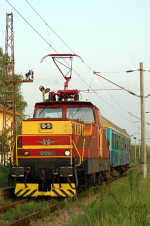 Lokomotiva: 61.012-1 | Vlak: PV 60202 ( Pernik - Sofia )  | Msto a datum: Brigadir 07.05.2007