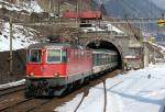 Lokomotiva: Re 4/4 11223 | Vlak: IR 2276 ( Locarno - Zrich HB ) | Msto a datum: Wassen   16.03.2006