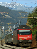 Lokomotiva: Re 460.085-4 | Vlak: IR 3153 ( Bern - Brig ) | Msto a datum: Lalden 22.06.2006