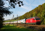 Lokomotiva: Re 460.118-3 | Vlak: IC 979 ( Basel SBB - Interlaken Ost ) | Msto a datum: Tecknau 28.09.2009