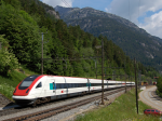 Lokomotiva: RABDe 500.012-0 | Vlak: ICN 10015 ( Zrich HB - Lugano ) | Msto a datum: Wassen 03.06.2009