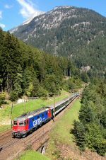 Lokomotiva: Re 6/6 11686 ( Re 620.086-9 ) | Vlak: Sdz 33567 ( Luzern - Bellinzona ) | Msto a datum: Wassen 08.09.2007