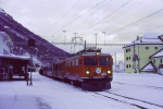 Lokomotiva: Ge 4/4 602 | Vlak: G 4507 ( Chur - St.Moritz ) | Msto a datum: Bever 11.01.1996