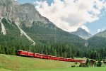 Lokomotiva: Ge 6/6 705 | Vlak: D 550 ( St.Moritz - Chur ) | Msto a datum: Preda 05.08.1994