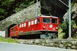 Lokomotiva: Ge 6/6 707 | Vlak: D 535 ( Chur - St.Moritz ) | Msto a datum: Bergn/Bravuogn 19.07.2003