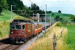 Lokomotiva: Re 4/4 175 | Vlak: IC 813 Monteverdi ( Basel SBB - Brig ) | Msto a datum: Kumm 05.07.1996