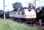 Lokomotiva: 150.004-0 ( E499.2004 ) | Vlak: R 533 ( Praha hl.n. - esk Budjovice ) | Msto a datum: Beneov u Prahy 18.06.1985