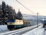 Lokomotiva: 150.007-2 | Vlak: R 220 ( Moskva - Praha hl.n. ) | Msto a datum: trba (SK) 06.01.1996