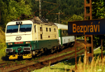 Lokomotiva: 151.014-8 | Vlak: IC 121 Koian ( Praha hl.n. - Koice ) | Msto a datum: Bezprv   18.08.2004