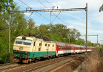 Lokomotiva: 151.016-3 | Vlak: Ex 128 Hradany ( ilina - Praha hl.n. ) | Msto a datum: Koln zastvka 10.05.2012
