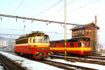 Lokomotiva: 230.100-8, 851.005-0 | Msto a datum: Brno hl.n.   03.02.1993