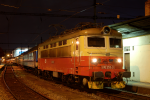 Lokomotiva: 242.253-3 | Vlak: R 815 ( Brno hl.n. - Olomouc hl.n. ) | Msto a datum: Brno hl.n.   20.11.2010