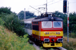 Lokomotiva: 242.282-2 | Vlak: Os 8049 ( Horaovice pedmst - esk Budjovice ) | Msto a datum: Katovice 05.08.1995