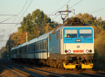 Lokomotiva: 362.042-4 | Vlak: R 742 ( Bohumn - Brno hl.n. ) | Msto a datum: Jesenk nad Odrou 20.10.2012
