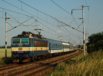 Lokomotiva: 362.123-2 | Vlak: R 682 ( Brno hl.n. - Praha hl.n. ) | Msto a datum: Hlzov 25.06.2010