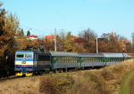 Lokomotiva: 363.080-3 | Vlak: R 635 ( Praha hl.n. - esk Budjovice ) | Msto a datum: Hemaniky 05.11.2009