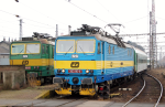 Lokomotiva: 363.110-8 | Vlak: R 738 ( Bohumn - Brno hl.n. ) | Msto a datum: Perov 24.12.2009