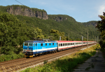 Lokomotiva: 371.001-9 | Vlak: EC 172 Vindobona ( Villach Hbf. - Hamburg-Altona ) | Msto a datum: Doln leb zastvka 04.07.2014