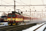 Lokomotiva: 371.002-7 | Vlak: R 379 Kopernikus ( Berlin-Lichtenberg - Praha hl.n. ) | Msto a datum: Vraany 25.01.2005