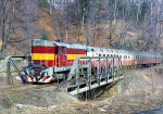 Lokomotiva: 743.008-5 | Vlak: Os 16311 ( Harrachov - Tanvald ) | Msto a datum: Tanvald 27.03.1993
