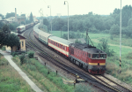 Lokomotiva: 754.007-3 | Vlak: Ex 375  Vindobona ( Berlin Lichtenberg - Wien FJBf. ) | Msto a datum: Tebo 20.08.1991