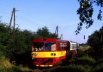 Lokomotiva: 810.575-1 | Vlak: Os 28212 ( Horn Dvoit - esk Budjovice ) | Msto a datum: Holkov 12.08.1995