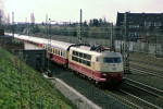 Lokomotiva: 103.137-6 | Vlak: IC 506 Stolzenfels ( Karlsruhe Hbf. - Berlin Zoo ) | Msto a datum: Dsseldorf-Unterrath 19.03.1995
