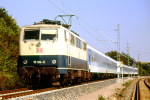 Lokomotiva: 111.104-6 | Vlak: IR 2458 ( Erfurt Hbf. - Aachen Hbf. ) | Msto a datum: Neudietendorf 19.09.1996