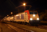 Lokomotiva: 186.182-2 ( METRANS ) | Vlak: Nex 241733 ( Praha-Uhnves - Dunajsk Streda ) | Msto a datum: Bratislava-Nov Mesto (SK) 14.08.2011