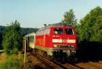 Lokomotiva: 218.452-1 | Vlak: RB 5908 ( Regensburg Hbf. - Hof Hbf. ) | Msto a datum: Marktleuthen 25.06.1998