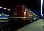 Lokomotiva: 234.523-9 | Vlak: RE 4118 ( Dresden Hbf. - Leipzig Hbf. ) | Msto a datum: Dresden Hbf.  10.04.1996
