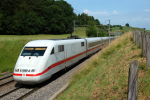 Lokomotiva: 401.077-3 | Vlak: ICE 5 ( Wiesbaden Hbf. - Interlaken Ost ) | Msto a datum: Kumm (CH) 19.06.2006