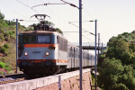 Lokomotiva: BB25667 | Vlak: 56914 ( Ventimiglia - Saint Raphal-Valescure ) | Msto a datum: Anthor Cap Roux 03.05.1996