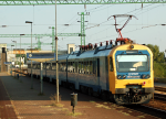 Lokomotiva: BDVmot013 | Vlak: R 3736 ( Kbnya-Kispest - Kunszentmikls-Tass ) | Msto a datum: Soroksri t 19.08.2013