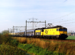 Lokomotiva: 1309 + 1149 | Vlak: D 214 ( Mnchen Hbf. - Amsterdam CS ) | Msto a datum: Breukelen 23.04.1995