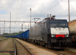 Lokomotiva: 189.842 ( PKP Cargo ) | Vlak: Pn 44821 ( Zabrzeg-Czarnolesie - Omarska ) | Msto a datum: Kty (SK) 07.05.2012