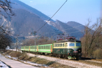 Lokomotiva: 140.058-9 | Vlak: Zr 1841 Streno ( ilina - Zvolen os.st. ) | Msto a datum: Vrtky zastvka 04.02.2002
