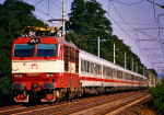 Lokomotiva: 350.001-4 | Vlak: EC 172 Vindobona ( Wien Sdbf. - Hamburg-Altona ) | Msto a datum: Star Koln (CZ) 29.04.2005