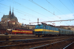 Lokomotiva: 350.012-1, 753.225-2 | Vlak: Ex 373 Balt-Orient ( Berlin-Lichtenberg - Bucuresti Nord ) | Msto a datum: Brno hl.n. (CZ) 23.01.1993