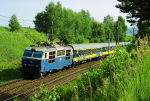 Lokomotiva: 350.014-7 | Vlak: R 274 Slovensk strela ( Bratislava hl.st. - Praha hl.n. ) | Msto a datum: Szava u ru (CZ) 23.07.1998
