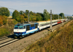 Lokomotiva: 350.014-7 | Vlak: EC 131 Polonia ( Warszawa Wsch.  -Budapest Kel.pu. ) | Msto a datum: Osek nad Bevou (CZ) 05.10.2004