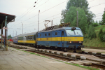 Lokomotiva: 350.019-6 | Vlak: IC 510 Tatran ( Koice - Bratislava hl.st. ) | Msto a datum: trba 18.09.1994