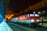 Lokomotiva: 350.020-4, 1116.064-5 | Vlak: EC 174 Jan Jesenius ( Budapest Kel.pu. - Hamburg-Altona ) | Msto a datum: Budapest Kel.pu. (H) 16.02.2013