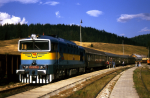 Lokomotiva: 754.055-2 | Vlak: R 810 Horehronec ( Trebiov - Bratislava hl.st. ) | Msto a datum: Dobinsk adov Jaskya 13.08.1994